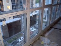 Установка трех наружных блоков кондиционеров на стеклянный балкон 85